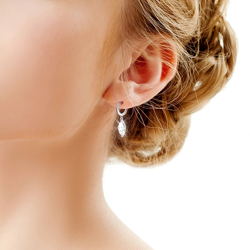 OLIVIA Earrings - Stunning earrings in marquise cut moissanite GRA S925.